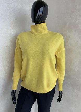 Шерстяной кашемировый свитер яркого цвета в стиле max mara