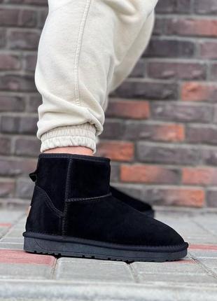 Черные низкие натуральные замшевые угги ботинки унты снегоходы мужские низкие на змейке3 фото