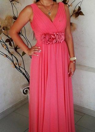Вечернее платье
