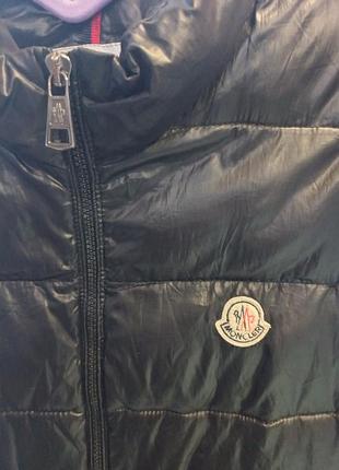 Жилетка безрукавка  ,,moncler,, р. м5 фото