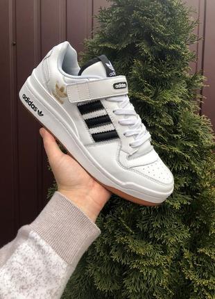 Спортивні кросівки для бігу і заняття спортом adidas forum low shoes white/ чоловічі кросівки спортивні для занять спортом1 фото