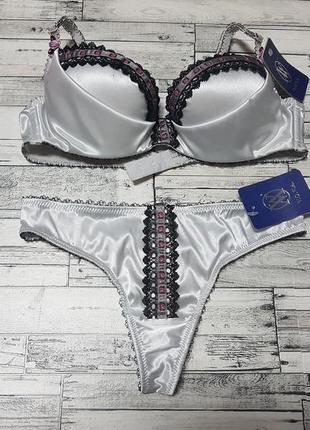 Суперський комплект v.o.v.a.