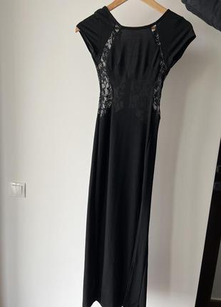 Сукня чорна розмір с збоку розріз1 фото