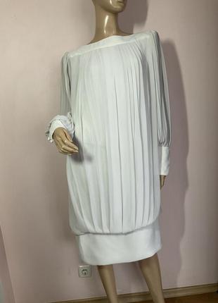 Гарна ошатна сукня  молочного кольору /l/brendvlilli diamond usa