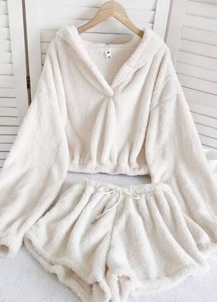 Махрова плюшева піжама з капюшоном з довгим рукавом шортами одяг для дому тепла зимова молочна біла коричнева мокко пудра рожева4 фото
