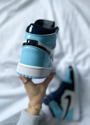 Кросівки чоловічі / жіночі сині з шкіри nike air jordan 1 retro high unc patent blue6 фото