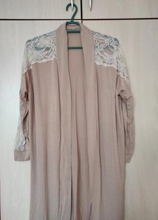 Халат з мереживом