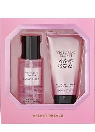 Подарунковий набір victoria's secret velvet petals mini