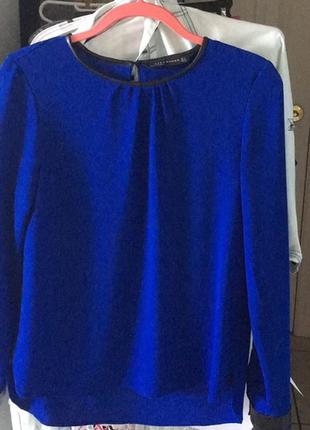 Шикарная королевская блуза с кожаными деталями