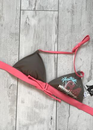 Бюстик від купальника