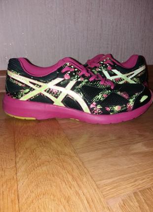 Кроссовки asics 39р. оригинал.1 фото