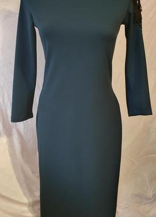 Вечірня приталена елегантна закрита сукня довжина міді красивезний колір