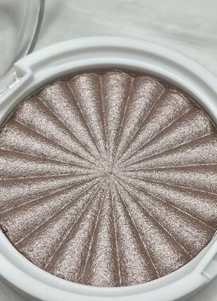 Пудра хайлайтер ofra cosmetics covent garden highlighter