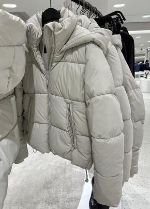 Прорезинена тепла стьобана куртка zara! оригінал, португалія!