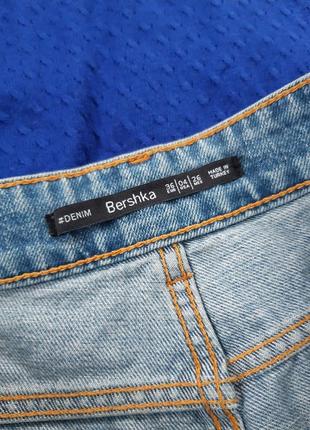 Стильные короткие джинсовые шорты с вышивкой/высокая посадка, bershka,  p. 365 фото
