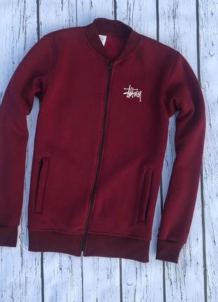 Чоловічий бомбер молодіжний з трикотажу в бордовому кольорі