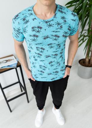 Чоловіча бірюзоваі футболка літня стильна яскрава з принтом пальм