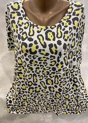 Стильная, нежная футболка, блуза