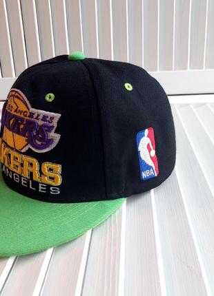 Мужская черная кепка бейсболка  снепбек
snapback new era  lakers los angeles оригинал 100%5 фото