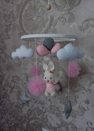 Дитячий мобіль ручної роботи з музичним блоком