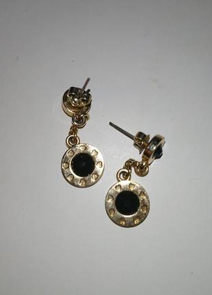 Красиві позолочені сережки з камінням сваровські лімітована серія сережки8 фото