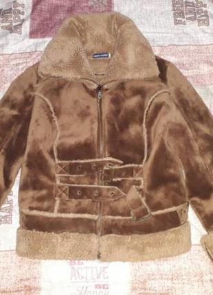 Полушубок , куртка от итальянского бренда одежды