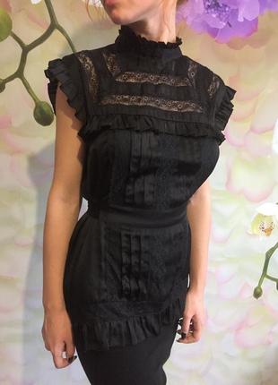 Красива чорна блуза під горло new look