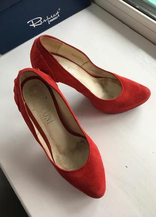 Красные туфли3 фото