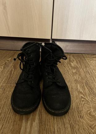 Кожаные ботинки dr. martens- оригинал10 фото