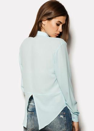Легка блузка з довгим рукавом