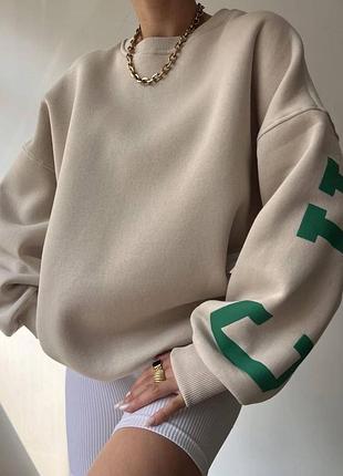 Жіночий світшот на флісі бежевого кольору