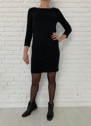 Прямое платье