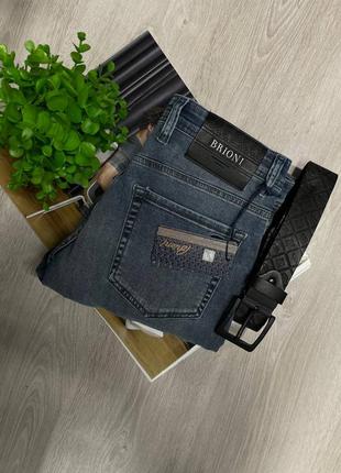 New!!! челвои джинсы известного бренда, с ремнем