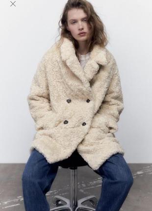Шубка тедди zara