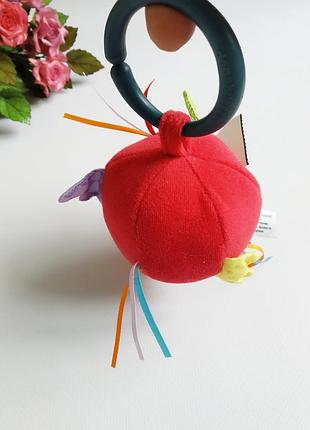 Текстильная погремушка в коляску