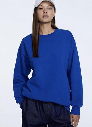 Оверсайз свитшот stradivarius