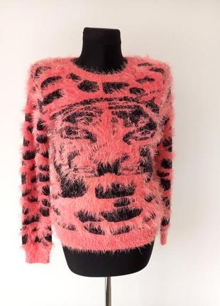 Кофта в принт.