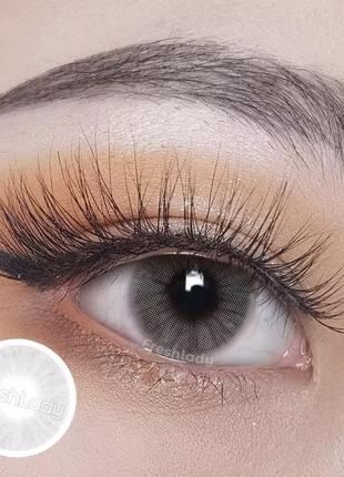 Линзы для глаз цветные серые. хорошее перекрытие своего цвета