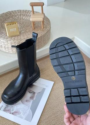 Шкіряні челсі bottega veneta, черевики боттега з логотипом на підошві, 40 розмір8 фото