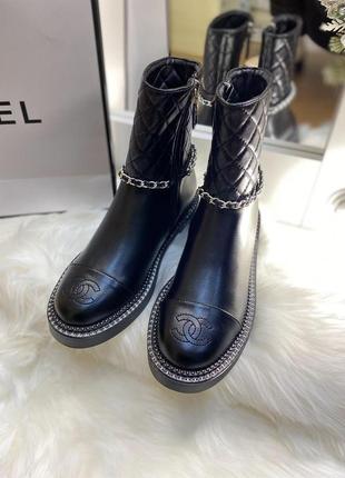 Жіночі чоботи у стилі chanel boots black, чоботи у стилі шанель зі стьобаним верхом у чорному кольорі, 36 розмір1 фото