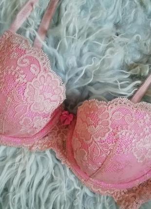 Ніжний мереживний бюстгальтер victoria's secret