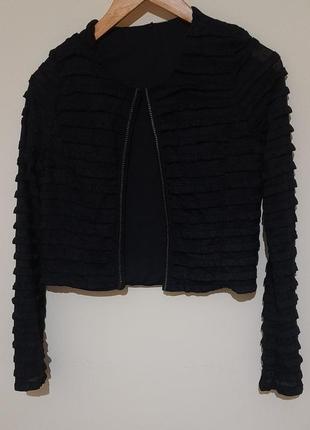 Пиджак короткий, черный, без застежки фирмы h.m.6 фото