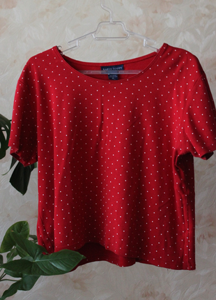 Червона футболка у горошок середньої щільності karen scott
