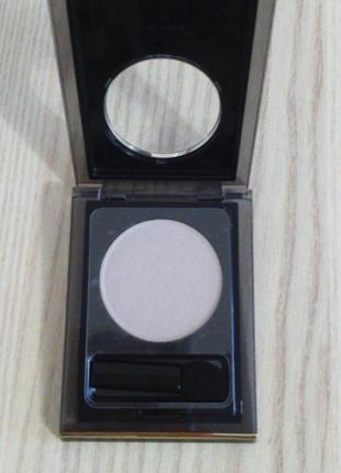 Тени elizabeth arden color intrigue eyeshadow silversmoke 26.