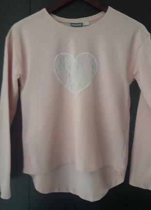 Ніжно рожева кофта.