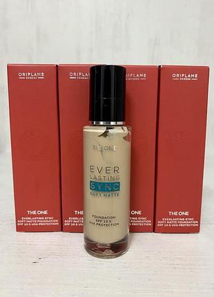Адаптивна матова тональна основа the one everlasting sync spf 10