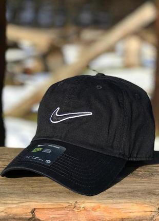 Оригинальная черная кепка nike heritage 86 essential swoosh 943091-010