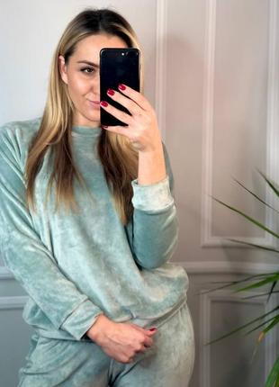 Спортивні костюми з карманами для прогулянок та дому