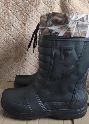 Чоловічі утеплені непромокаючі чоботи