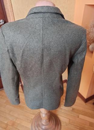 Шерстяной пиджак фирмы tuzzi4 фото
